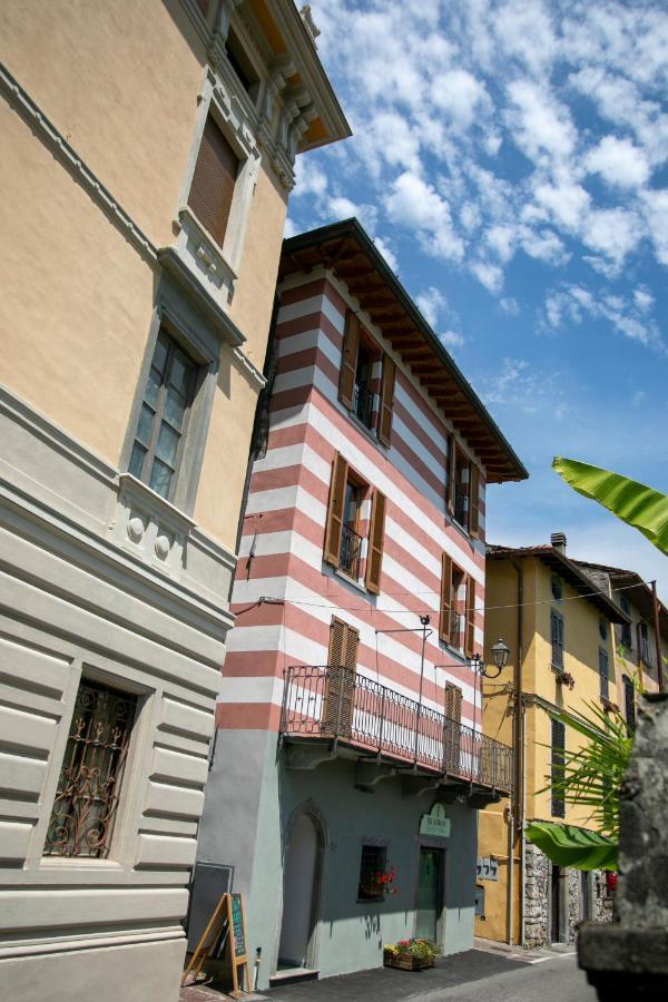 Iseolakerental - Casa Del Pescatore Riva di Solto Exterior photo
