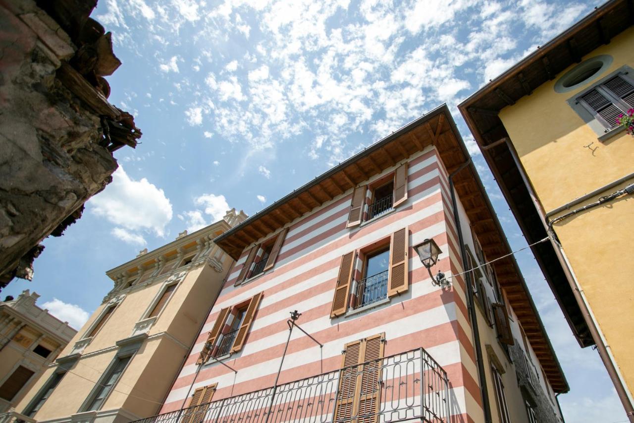 Iseolakerental - Casa Del Pescatore Riva di Solto Exterior photo